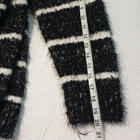 Calvin Klein Cardigan Womens Black & White Fuzzy Striped Open-Front Sweater - Picture 6 of 9